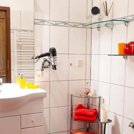 Apartment Familienfreundliche, Komfortable Ferienwohnung Mit Garten
